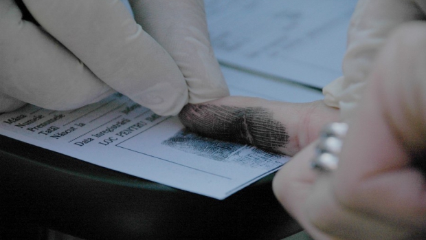 Baza de date cu amprente a Poliției Române, repusă în funcțiune - amprentapolitie01518100-1350036553.jpg
