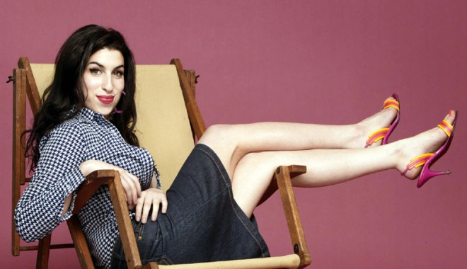 Amy Winehouse, ucisă de droguri, alcool și eșecurile în dragoste - amywinehouse-1311690787.jpg