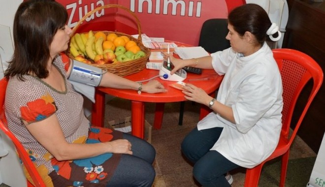 În week-end, la Constanța/ Testări gratuite de tensiune arterială și indice de masă corporală - analizegratuite-1348577545.jpg