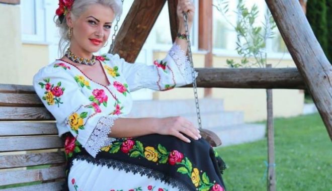 Fiul cântăreței de muzică populară Anamaria Pop, mesaj sfâșietor după moartea mamei lui - anamariapop-1566225289.jpg