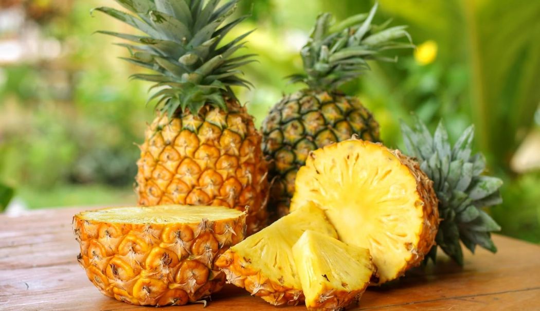 Ceaiul de ananas, un ajutor pentru sănătatea oaselor și a dinților - ananas-1725623392.jpg
