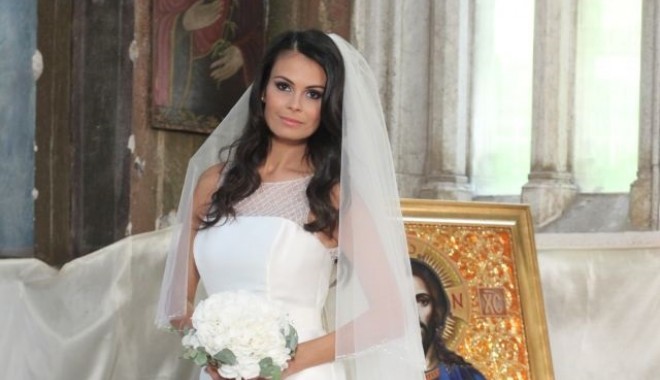 Adevărul despre nunta secretă a lui Adrian Sînă! Ce spune Anca Serea! - ancaserea-1412169484.jpg