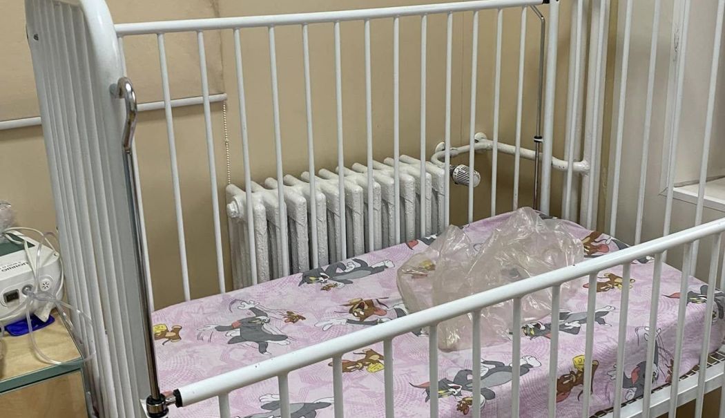 Anchetă la spital, după ce o mamă, internată cu bebelușul de 2 luni, a rămas îngrozită de condiții - ancheta-la-spital-t-1734341212.jpg