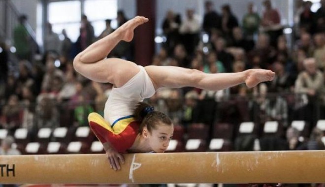 Andreea Iridon, ARGINT la bârnă, la Campionatul European de la Sofia - andre-1400421427.jpg