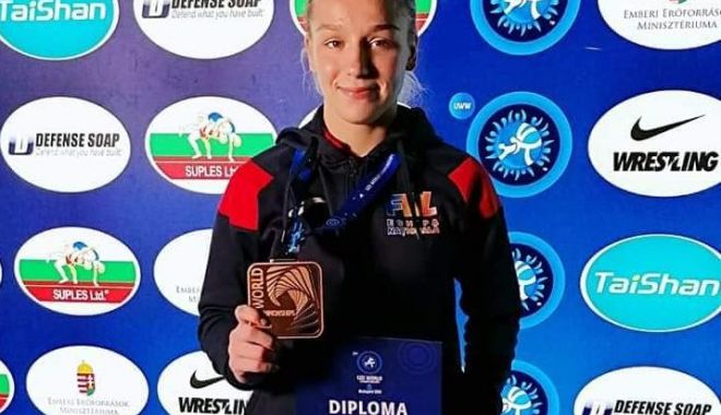 Constănțeanca Andreea Beatrice Ana, medaliată cu bronz la Mondialele de lupte - andreea-1572609814.jpg