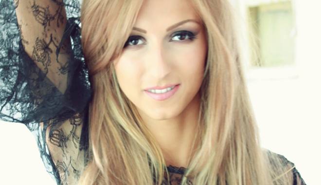 Andreea Bălan, în concert la Constanța - andreeabalan833622l-1443203196.jpg