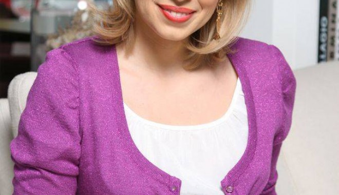 Andreea Liptak, înlocuită  de la pupitrul știrilor PRO TV - andreealiptak-1337093708.jpg