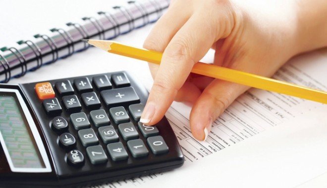 Senatul reanalizează legea privind reducerea CAS - andreeapaulreducereacasfarajusta-1408946987.jpg