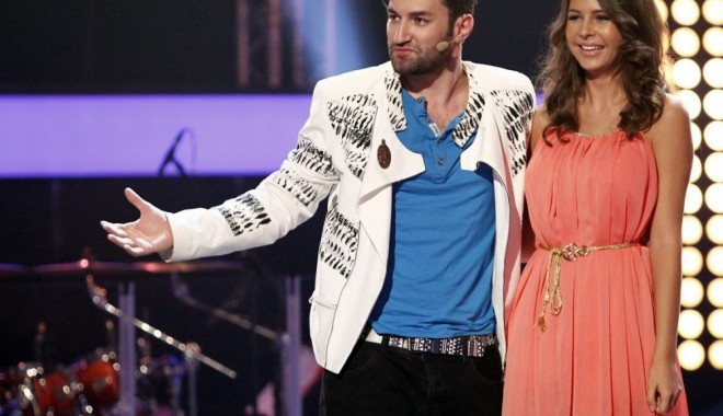 Concert special Andreea Olariu - andreeasismiley1350054591-1355994992.jpg