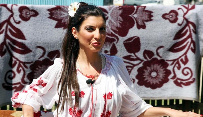 Andreea Tonciu, înșelată de noul iubit - andreeatonciu-1362322028.jpg