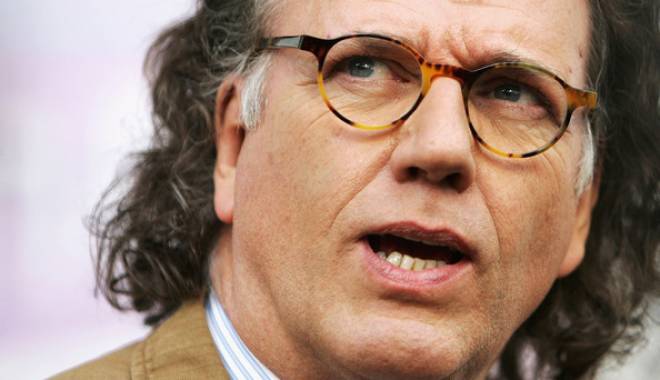 Andre Rieu, la Club Colectiv în semn de omagiu pentru victimele tragediei - andrerieu-1446910860.jpg