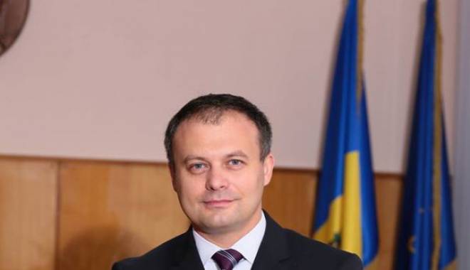 Furtul secolului în Republica Moldova. Raportul Kroll a fost publicat - andriancandu465x390-1430818403.jpg