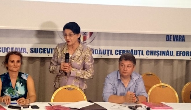 Învățământul românesc, sufocat de birocrație și norme. Cum rămâne cu elevii? - andronescu-1409156818.jpg