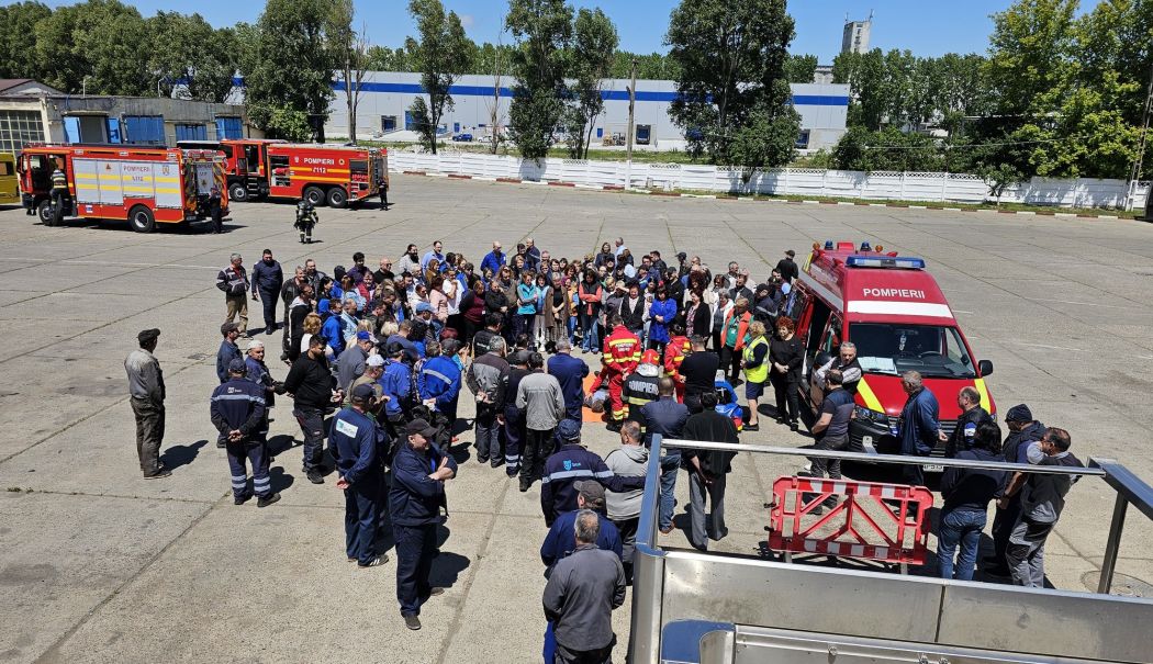 Angajații CT BUS, instruiți de paramedicii ISU pentru a acționa în situații de urgență - angajati-ct-bus-16-mai-1715884781.jpg