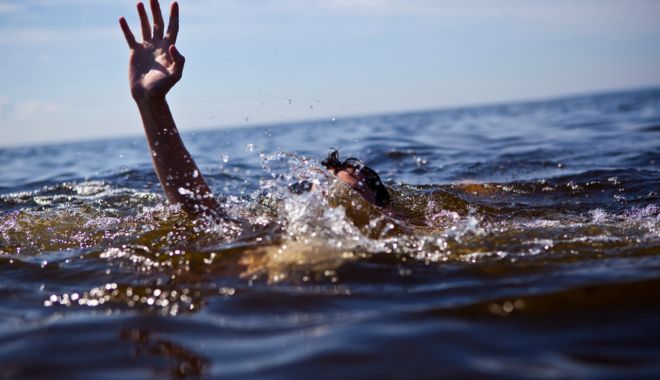 Angajat mort după o baie în mare. Cazul este cercetat de ITM - angajatmort-1629218873.jpg