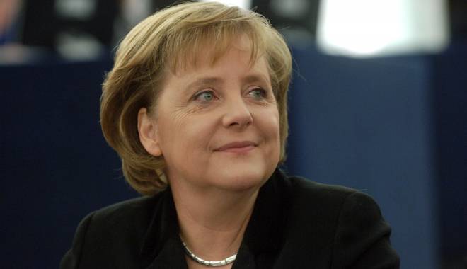 Angela Merkel a primit titlul de personalitatea anului 2015 - angelamerkel-1449678554.jpg