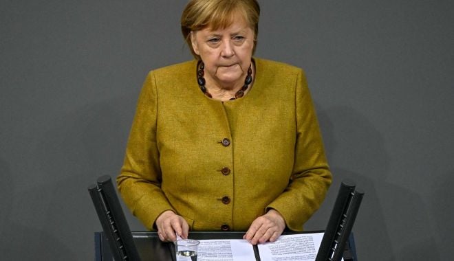 Carantină pentru persoanele care vin din ţări cu incidenţă mare a tulpinii Delta - angelamerkel-1624560176.jpg
