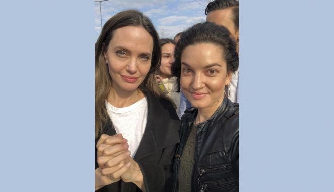 Angelina Jolie, vizită cu emoții în Ucraina. Actrița a fost dusă într-un adăpost - angelinajolie2-1651416607.jpg