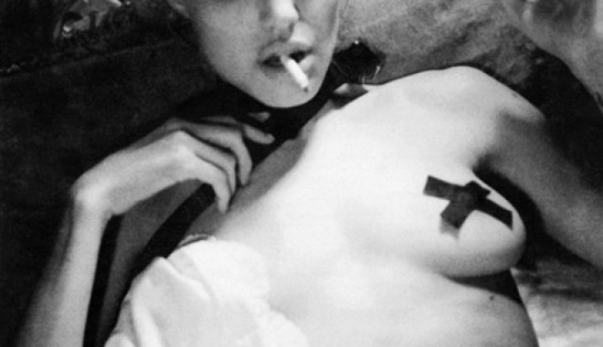 Angelina Jolie - poze nud din tinerețe / Galerie foto - angelinajoliebillybobthorntonsho-1319970365.jpg