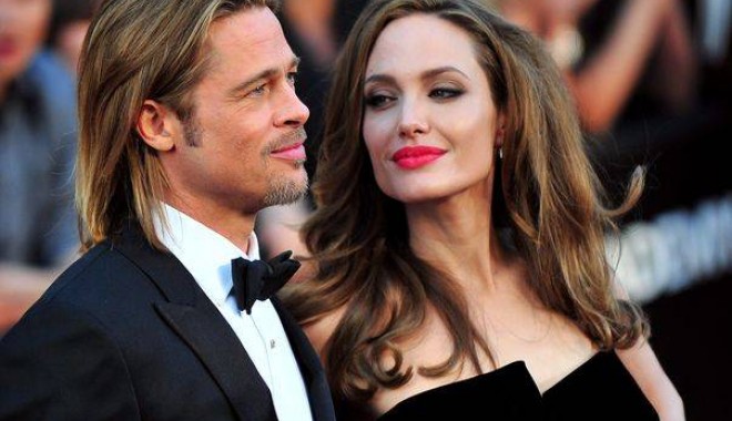 Angelina Jolie și Brad Pitt, din nou împreună pe marele ecran - angelinajoliebradpittcadouelicop-1399115436.jpg
