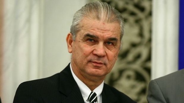 Iordănescu va propune  numirea și demiterea selecționerului - angheliordanescurevineinfotbal99-1387491350.jpg