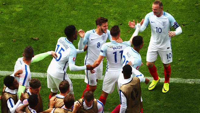 Galerie foto. Euro 2016. Duel britanic decis dramatic în prelungiri - anglia2-1466146681.jpg