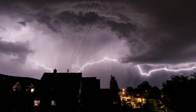 ALERTĂ DE CĂLĂTORIE PENTRU ROMÂNII CARE PLEACĂ ÎN STRĂINĂTATE! Ce spune MAE - anmprognozameteocodgalbenfurtuna-1537340145.jpg