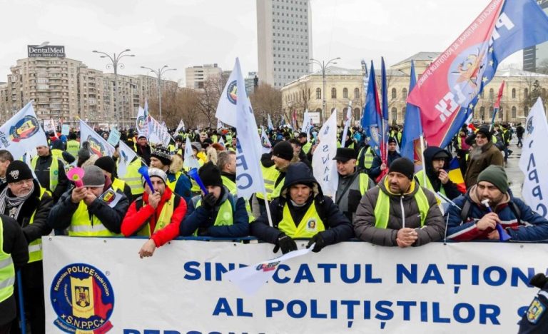 Sindicaliştii din Apărare, Ordine publică şi Siguranţă naţională ies astăzi în stradă - anp2087e1659951522224768x468-1737097675.jpg