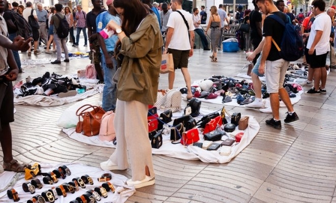 Atenţie la ce comandaţi online! ANPC avertizează în legătură cu pericolul provocat de produsele contrafăcute - anpc-1734283273.jpg