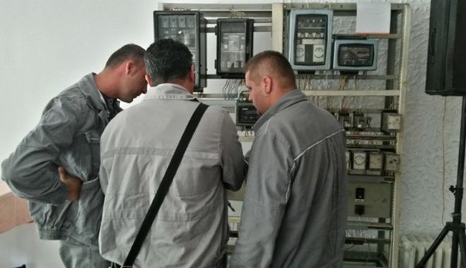 Mai multe firme din Energie, amendate după ce au fost reclamate de clienți - anreamenzifurnizori-1637951433.jpg