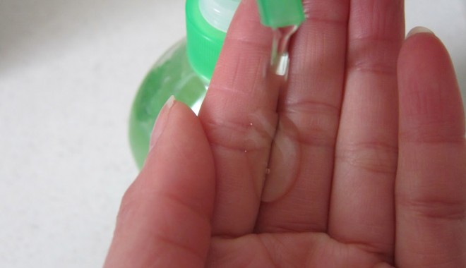 Cât de eficiente sunt soluțiile antibacteriene - antibacteriene-1387370674.jpg