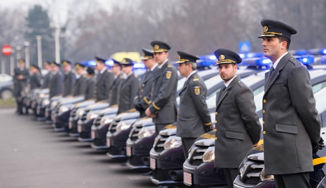 Antifrauda împarte amenzi în saloanele de nunți și paranghelii - antifrauda-1499351190.jpg
