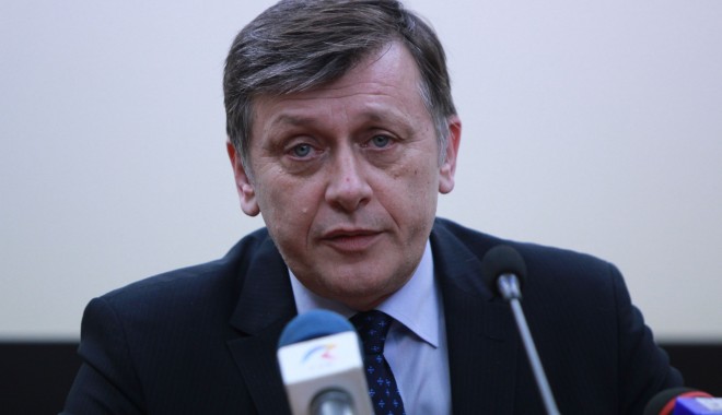 Crin Antonescu vine, sâmbătă, la Constanța - antonesculaconstanta-1400160778.jpg