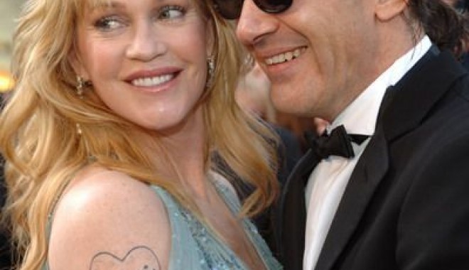 Antonio Banderas divorțează după 17 ani de căsnicie - antoniobanderasosprijinacatpoate-1398676295.jpg
