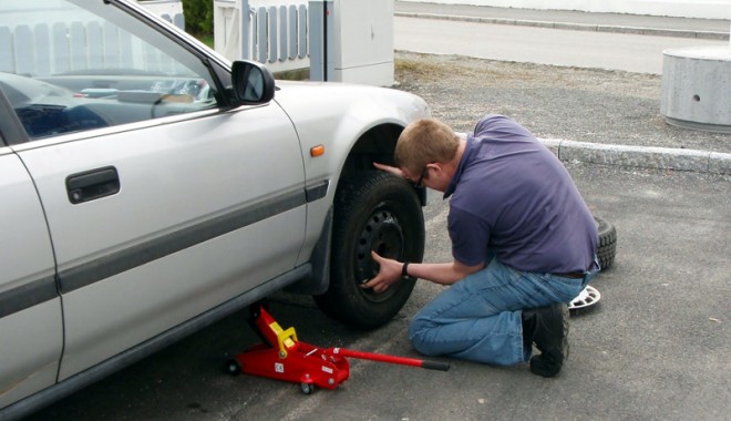 Spălătoriile și vulcanizările auto din Constanța, luate la puricat - anvelopefond1361710963-1491306837.jpg