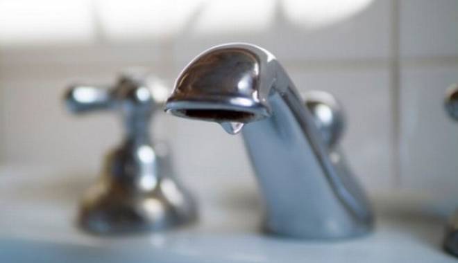 Cod galben de ger, la Constanța. 14 localități sunt și acum lipsite de apă potabilă - apa1457370700-1483872455.jpg
