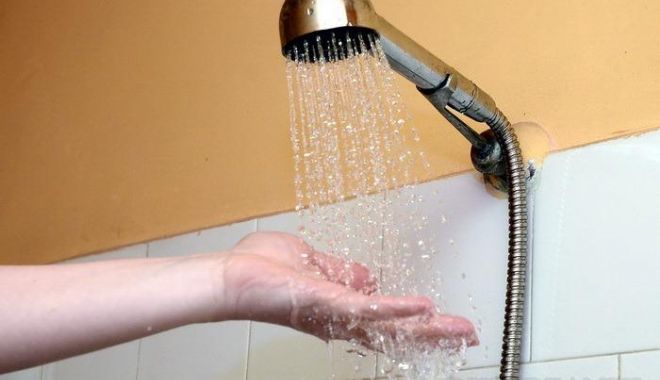 Constanța rămâne fără apă caldă. Care sunt cartierele afectate - apa1dus-1520846517.jpg