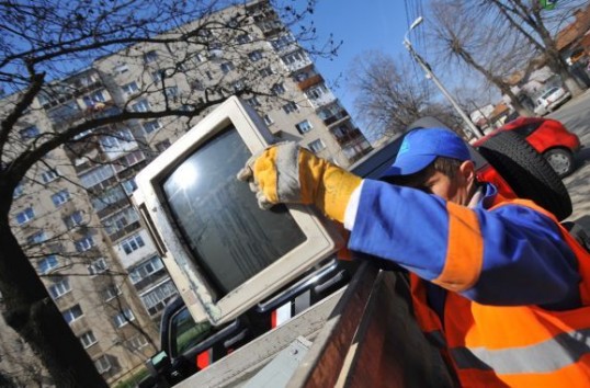 Acțiune de colectare a aparaturii casnice vechi și defecte, la Medgidia - aparaturaelectronica-1349865137.jpg