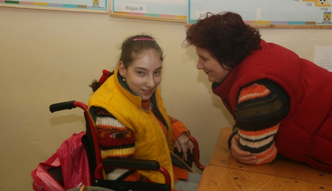 Aparatură ultramodernă pentru recuperarea copiilor cu afecțiuni psihomotorii - aparaturaultramodernatechirghiol-1495777340.jpg