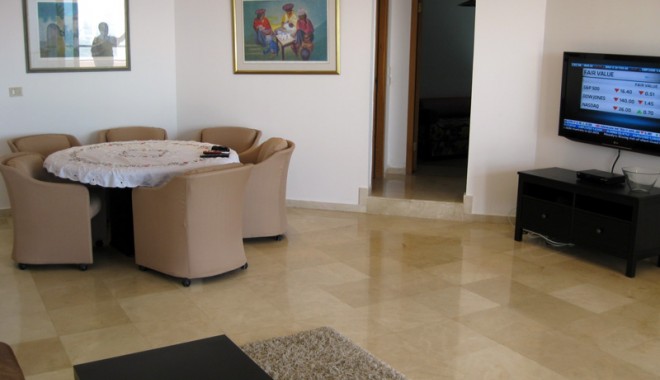 De ce nu reușesc constănțenii să scape de apartamentele mari? - apartament-1317152793.jpg