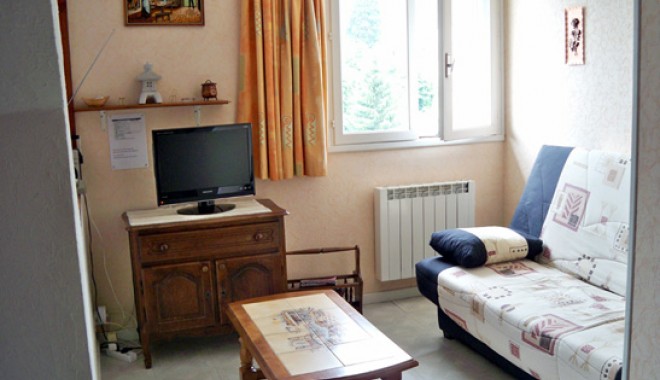 Cum a ajuns Constanța orașul cu cele mai ieftine locuințe - apartament-1327593780.jpg