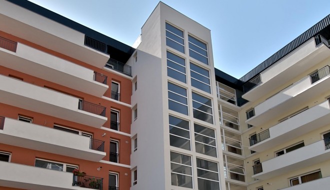 Creștere semnificativă a numărului de locuințe date în folosință, în sud - estul țării - apartamente-1370401619.jpg