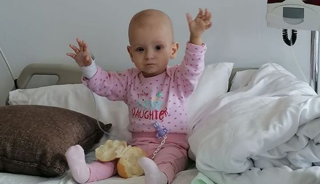 La zece luni, se luptă cu cancerul! Are nevoie de ajutorul semenilor! - apelumanitarkarinna2-1588698191.jpg