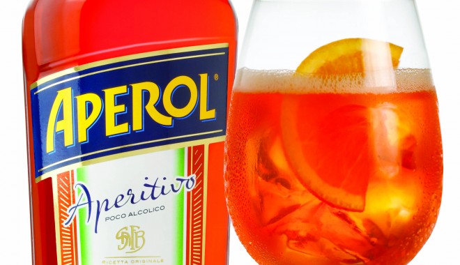 Bei Aperol Spritz și primești o pereche de ochelari! - aperol-1406283983.jpg