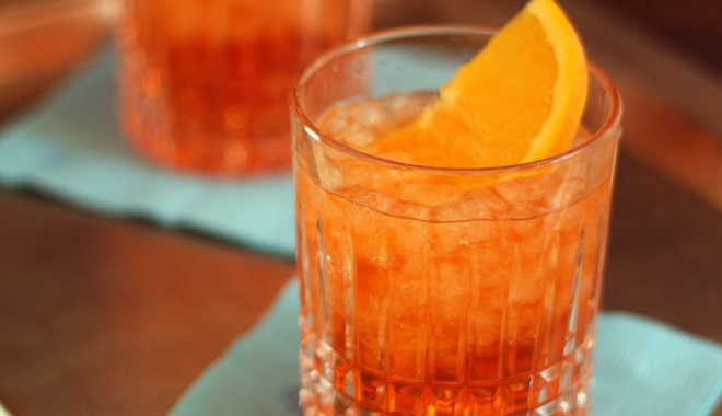 Caravana Aperol Spritz se lansează, în week-end, la Mamaia - aperol-1461754368.jpg