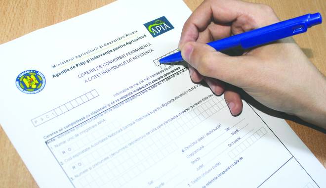 APIA a primit 942.889 cereri unice de plată - apia-1436972304.jpg