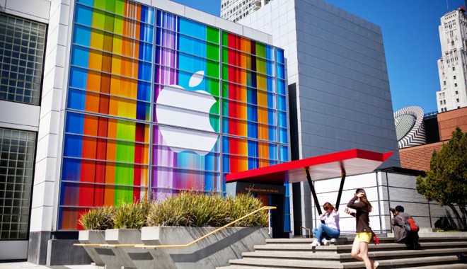 Rețeaua Apple, atacată de hackerii care au vizat Facebook - apple-1361367293.jpg