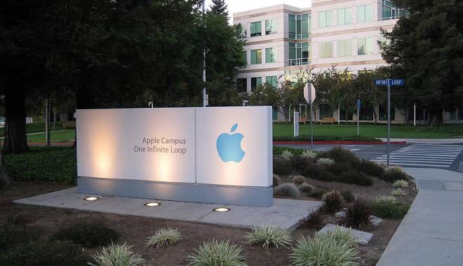 New York Post: Apple, interesată de achiziționarea Time Warner - apple-1452788049.jpg