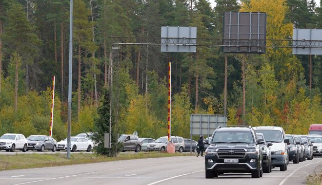 Aproape 17.000 de ruşi au trecut frontiera în Finlanda, în week-end - aproape-1664198496.jpg