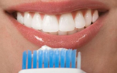 Românii evită dentistul: peste 90% din cetățeni au probleme stomatologice - aproape80dintreromaniauproblemed-1349596662.jpg